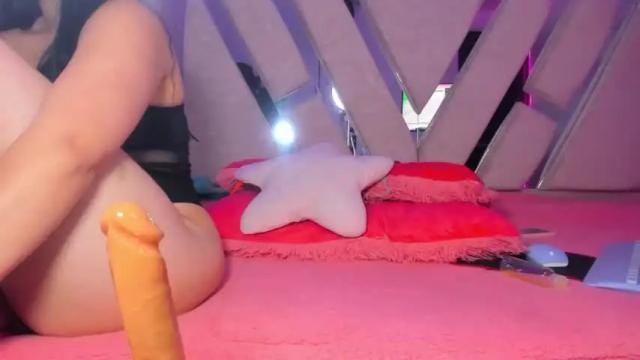 Image 12 of bianka_campbell Stream on Chaturbate on 19 months ago