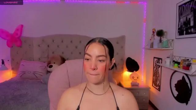 Thumbnail 1, bianka_campbell's Stream at Chaturbate, 19 months ago