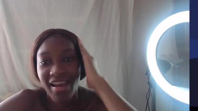 Image 10 of bianka_harper Stream on Chaturbate on 14 months ago