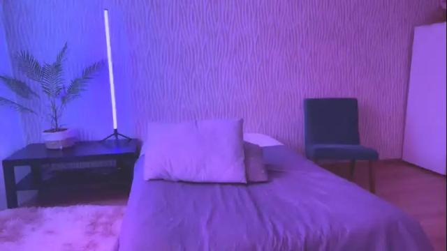 Image 4 of big_ass_blonde Stream on Chaturbate on 10 days ago