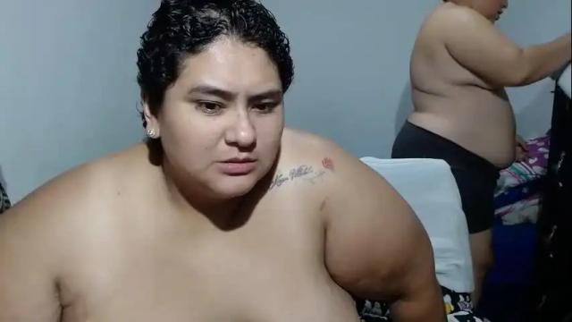 Image 4 of big_small_horny Stream on Chaturbate on 13 days ago
