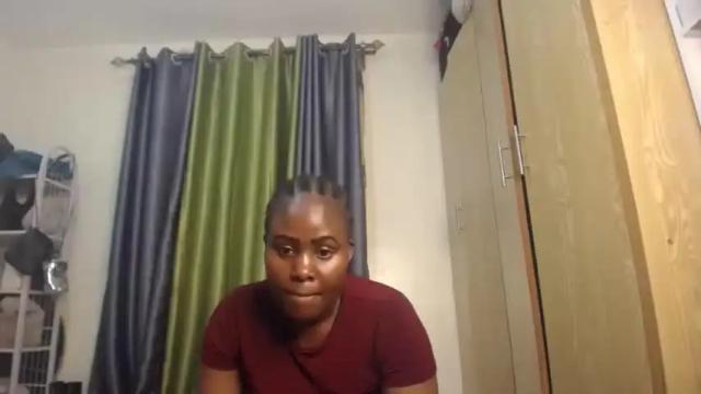 Image 12 of bigass_signora Stream on Chaturbate on 16 months ago
