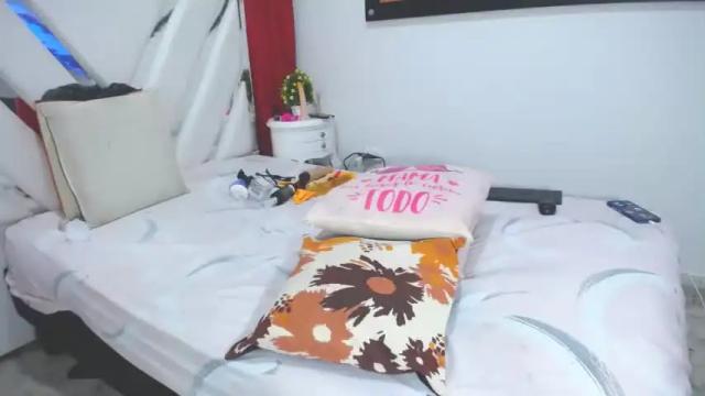 Image 6 of bigass_xu Stream on Chaturbate on 14 months ago