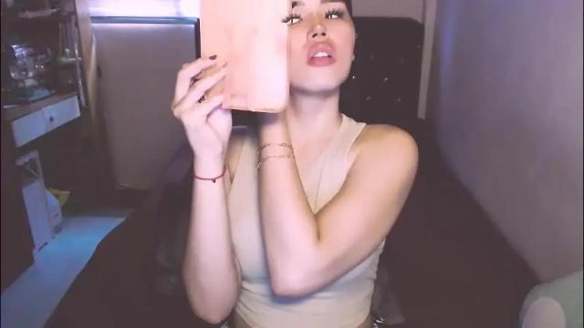 Image 2 of bigassslutdoll Stream on Chaturbate on 1 month ago