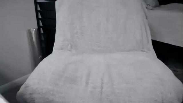 Image 7 of bigb00tyjudi Stream on Chaturbate on 6 months ago