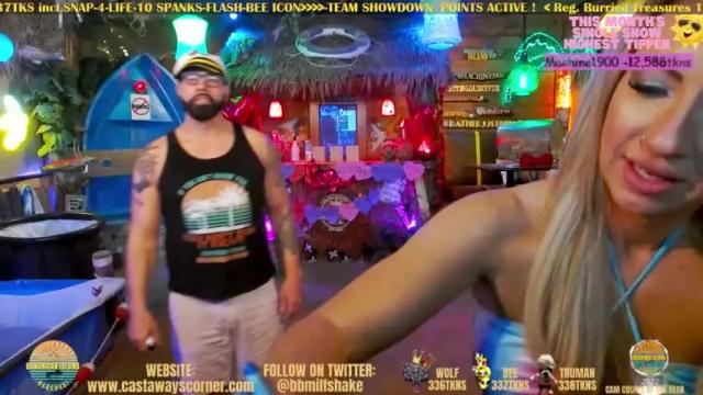 Image 2 of bigbananamilfshake Stream on Chaturbate on 15 months ago