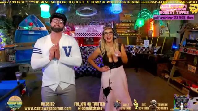 Image 4 of bigbananamilfshake Stream on Chaturbate on 13 months ago