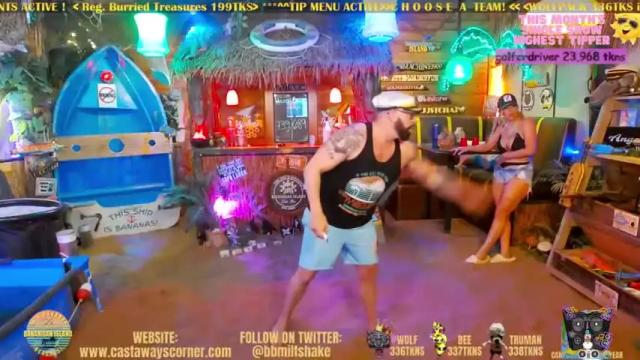 Image 10 of bigbananamilfshake Stream on Chaturbate on 13 months ago