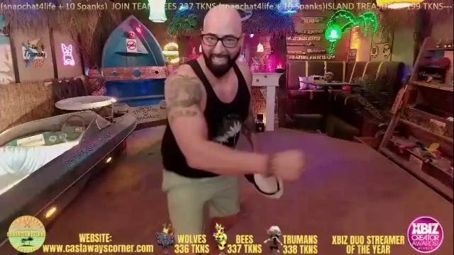 Image 12 of bigbananamilfshake Stream on Chaturbate on 1 month ago