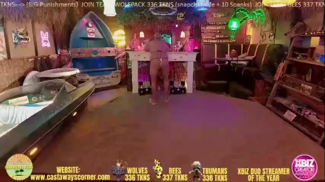 Image 2 of bigbananamilfshake Stream on Chaturbate on 13 days ago