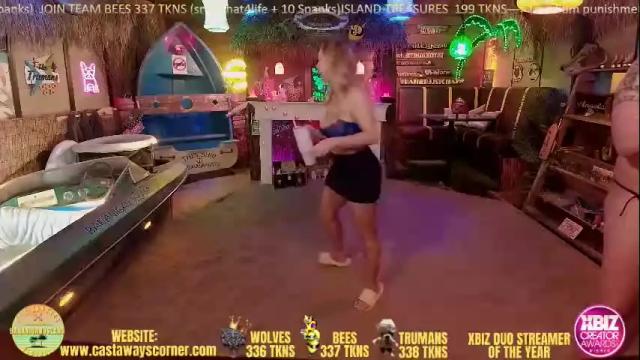 Image 3 of bigbananamilfshake Stream on Chaturbate on 13 days ago