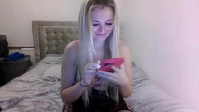 Image 6 of bigbattyblondexo Stream on Chaturbate on 16 months ago
