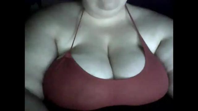 Image 3 of bigbitch31 Stream on Chaturbate on 20 months ago