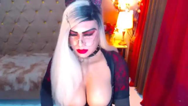Image 10 of bigbomblhoraine Stream on Chaturbate on 12 months ago