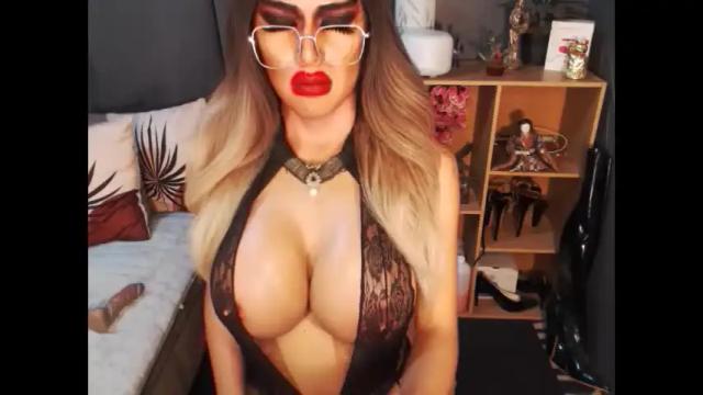 Image 10 of bigbomblhoraine Stream on Chaturbate on 1 month ago
