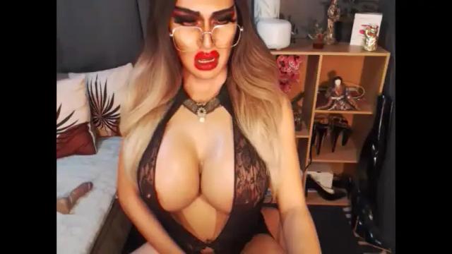 Image 3 of bigbomblhoraine Stream on Chaturbate on 1 month ago