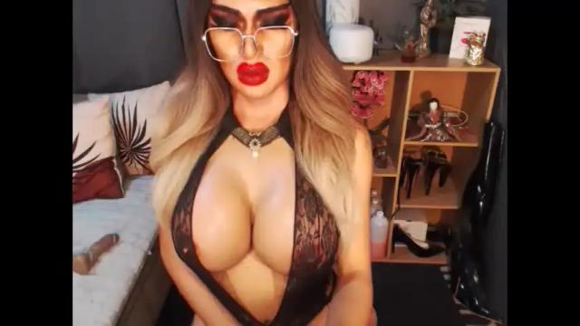 Image 7 of bigbomblhoraine Stream on Chaturbate on 1 month ago