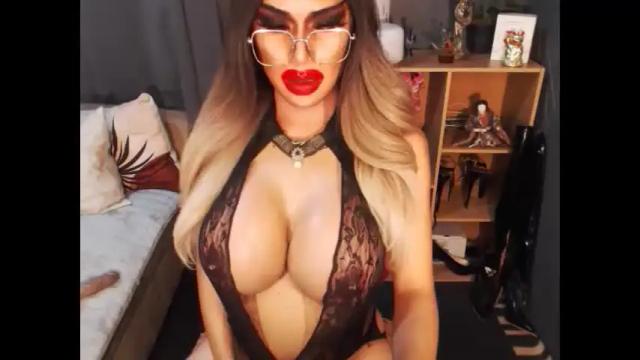 Image 11 of bigbomblhoraine Stream on Chaturbate on 1 month ago