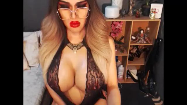 Image 3 of bigbomblhoraine Stream on Chaturbate on 7 days ago