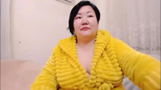 Image 3 of bigboobs55x Stream on Chaturbate on 1 month ago