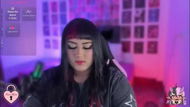 Image 2 of bigboobs_cloe Stream on Chaturbate on 2 months ago