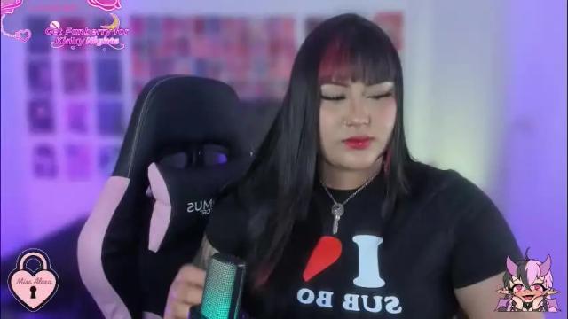 Image 2 of bigboobs_cloe Stream on Chaturbate on 1 month ago