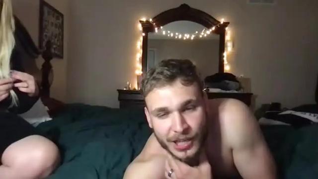 Image 10 of bigbood1022 Stream on Chaturbate on 14 months ago