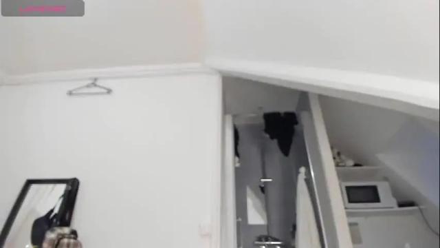 Image 2 of bigclitti Stream on Chaturbate on 27 days ago