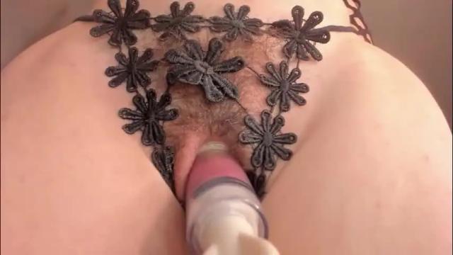 Image 10 of bigclitti Stream on Chaturbate on 29 days ago