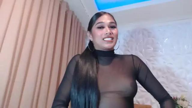 Image 4 of bigcockbella Stream on Chaturbate on 24 months ago