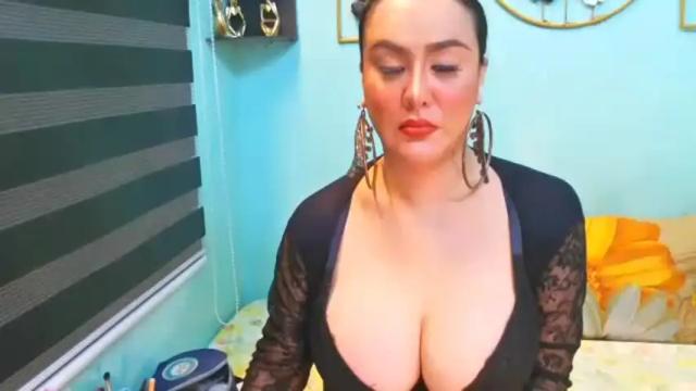 Image 8 of bigcocknloadstits Stream on Chaturbate on 1 month ago