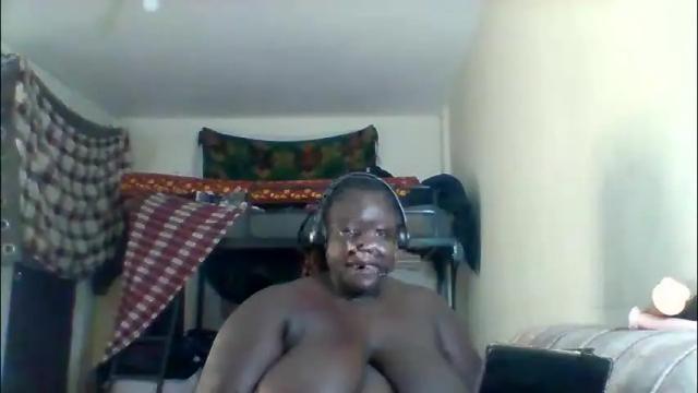 Image 8 of bigdarkass Stream on Chaturbate on 2 months ago