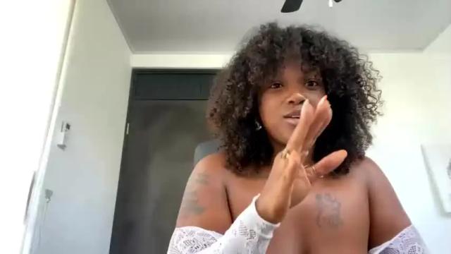 Thumbnail 1, bigmouthsunnie's Stream at Chaturbate, 17 months ago