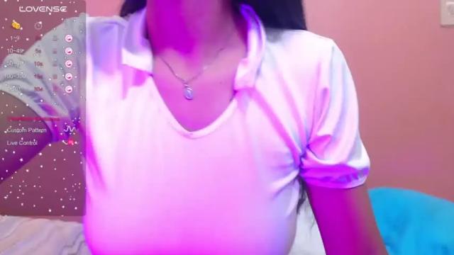 Image 11 of bignaturaltitty Stream on Chaturbate on 12 months ago