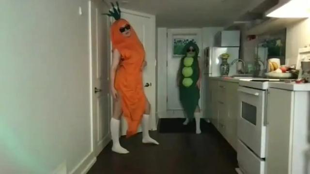 Image 11 of bigredcarrott Stream on Chaturbate on 25 months ago