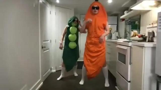Image 6 of bigredcarrott Stream on Chaturbate on 25 months ago