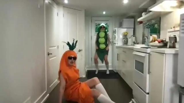 Image 7 of bigredcarrott Stream on Chaturbate on 25 months ago