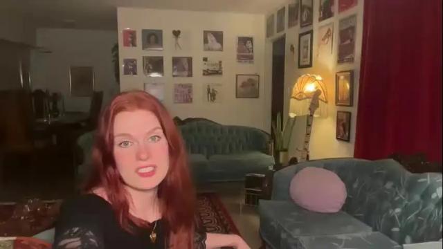 Image 10 of bigredcarrott Stream on Chaturbate on 23 months ago