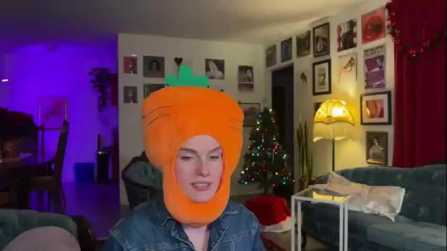 Image 7 of bigredcarrott Stream on Chaturbate on 22 months ago