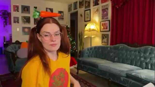 Image 10 of bigredcarrott Stream on Chaturbate on 22 months ago