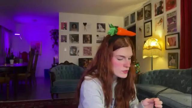 Image 10 of bigredcarrott Stream on Chaturbate on 21 months ago