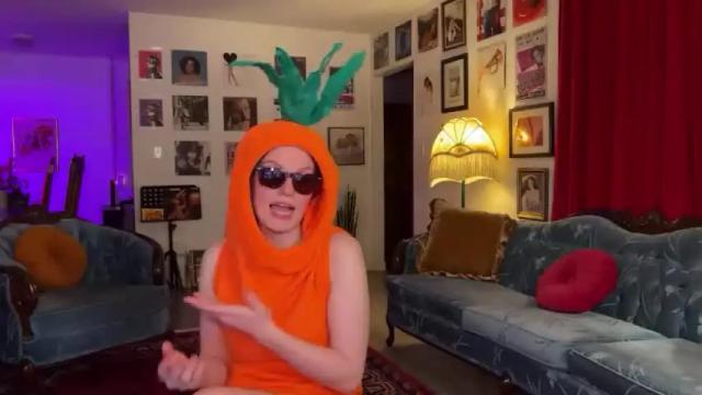 Image 12 of bigredcarrott Stream on Chaturbate on 21 months ago