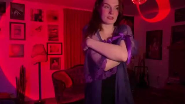 Image 10 of bigredcarrott Stream on Chaturbate on 21 months ago