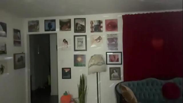 Image 12 of bigredcarrott Stream on Chaturbate on 20 months ago