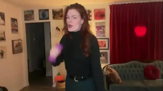 Image 3 of bigredcarrott Stream on Chaturbate on 20 months ago