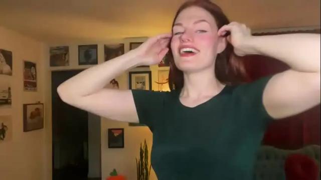 Image 7 of bigredcarrott Stream on Chaturbate on 20 months ago