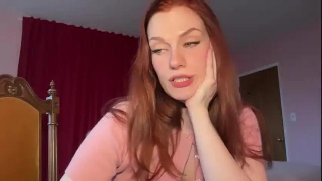 Image 4 of bigredcarrott Stream on Chaturbate on 19 months ago