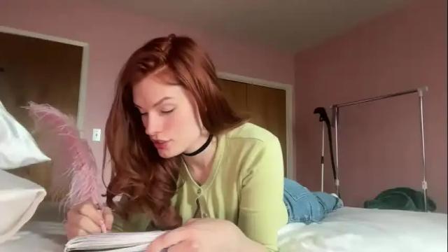 Image 8 of bigredcarrott Stream on Chaturbate on 19 months ago
