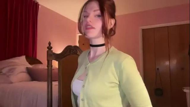 Image 8 of bigredcarrott Stream on Chaturbate on 19 months ago