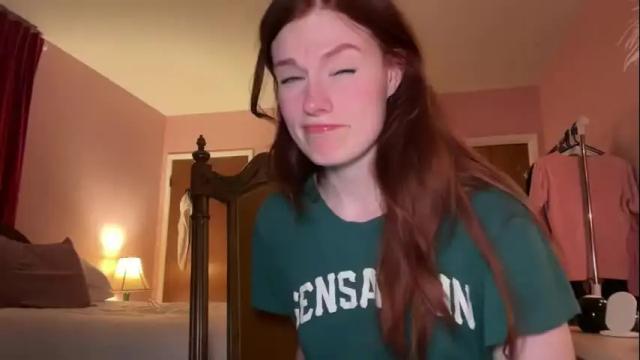 Image 11 of bigredcarrott Stream on Chaturbate on 19 months ago